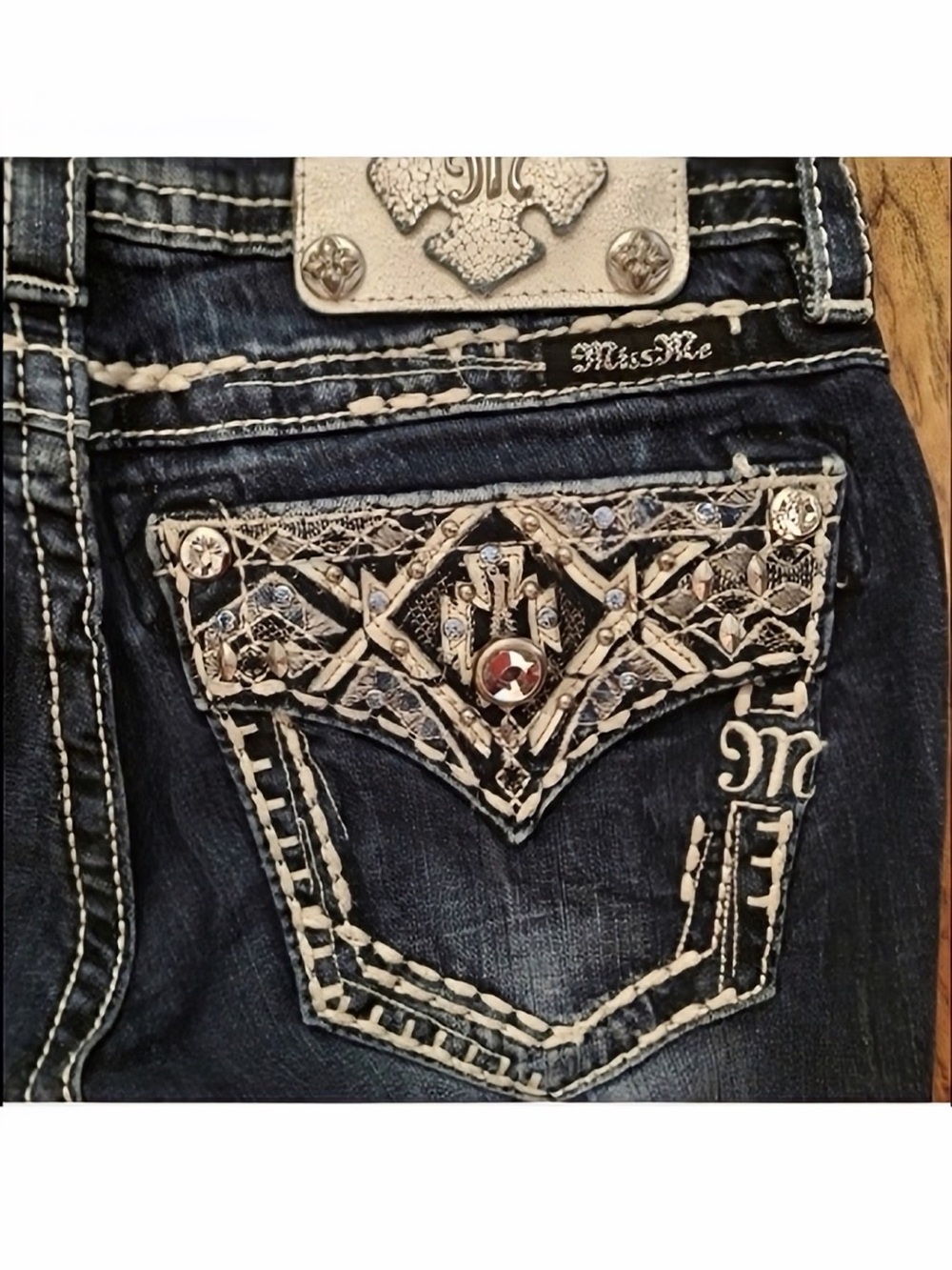 Gorgeous Miss Me Signature Ankle Skinny Jeans Embellished Pockets 29” Inseam